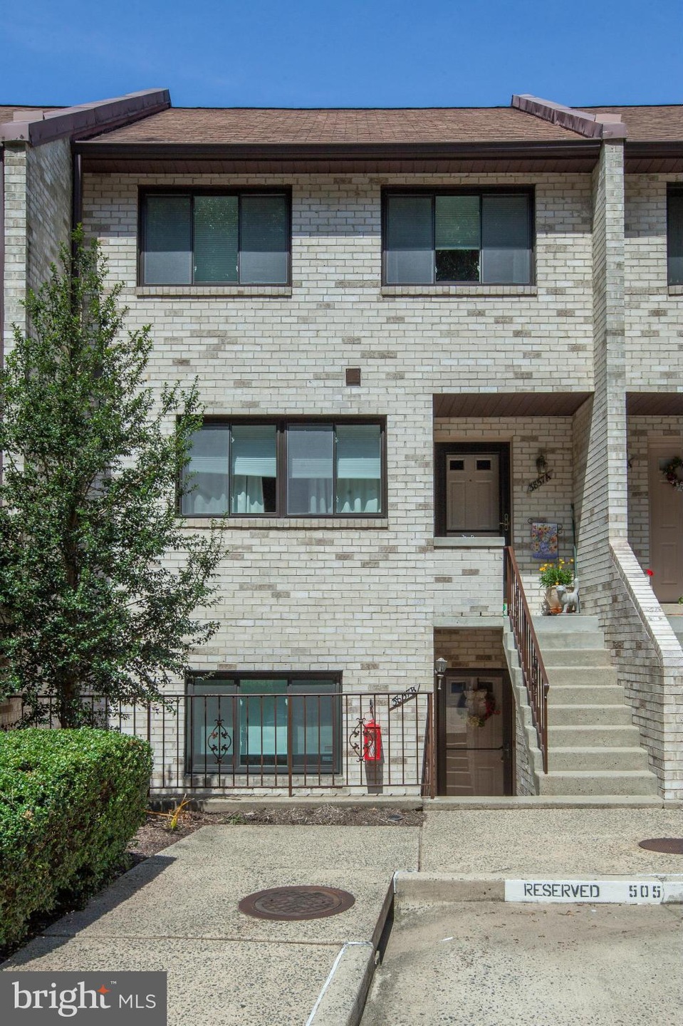 3857B Steppes Ct, Falls Church, VA 22041 - photo 1