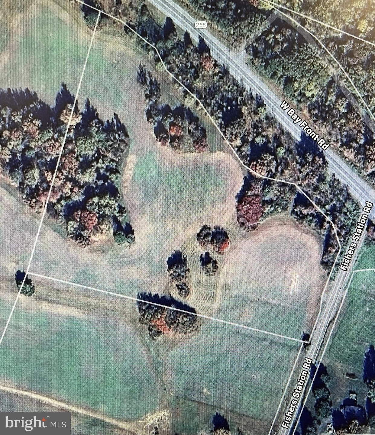 531 W Bay Front Rd, Lothian, MD 20711 - photo 1