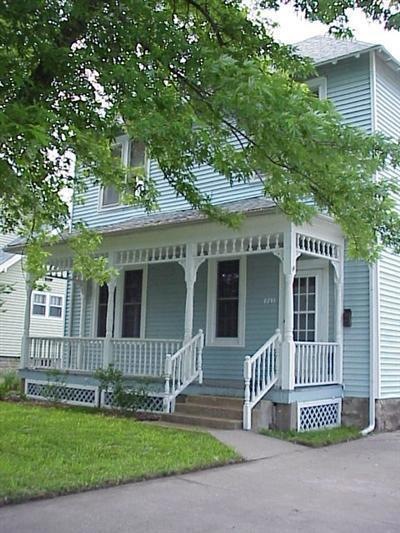 1711 Clark Ave, Parsons, KS 67357 - photo 1