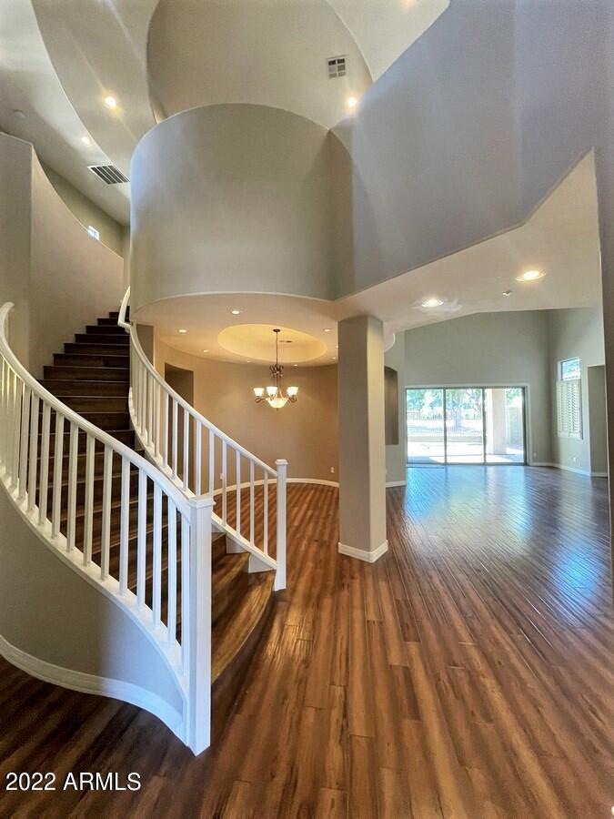 1 Entry to Home