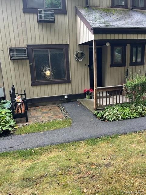 10 Heritage Dr unit G, Harriman, NY 10926 - photo 1