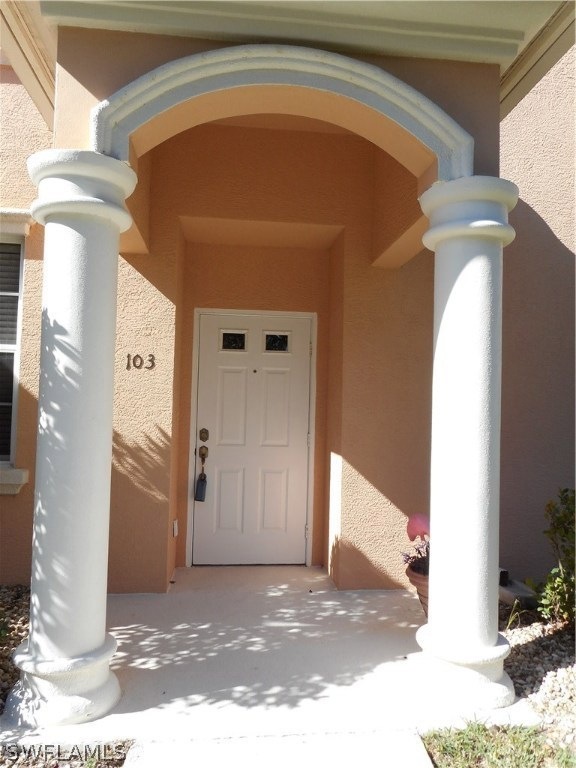 14091 Eagle Ridge Lakes Dr unit 103, Fort Myers, FL 33912 - photo 1
