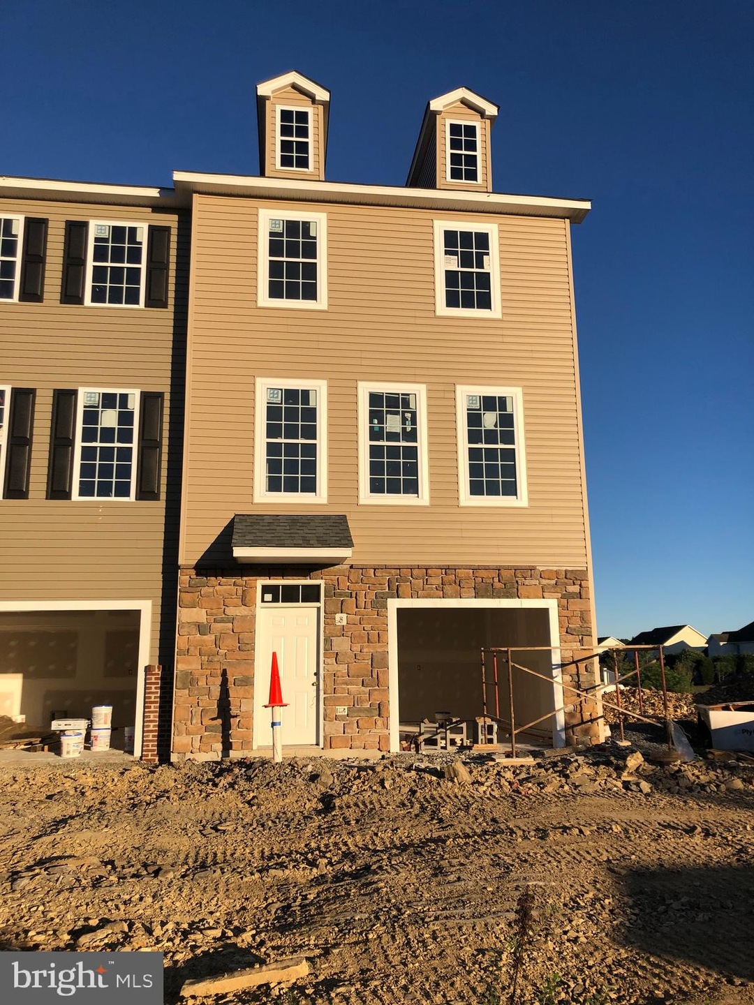 112 Brockham Ct, Winchester, VA 22602 - photo 1