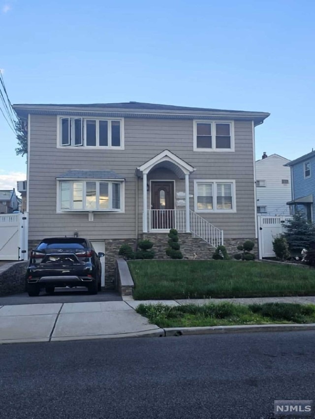 664 Chase Ave unit 2, Lyndhurst, NJ 07071 - photo 1