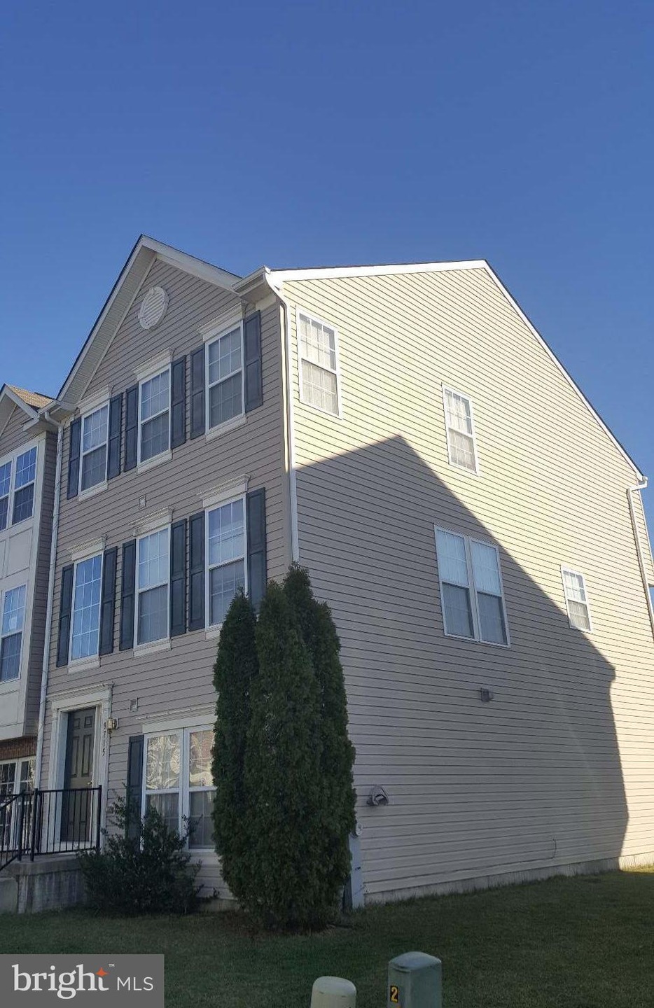 9715 Luguna Rd, Middle River, MD 21220 - photo 1