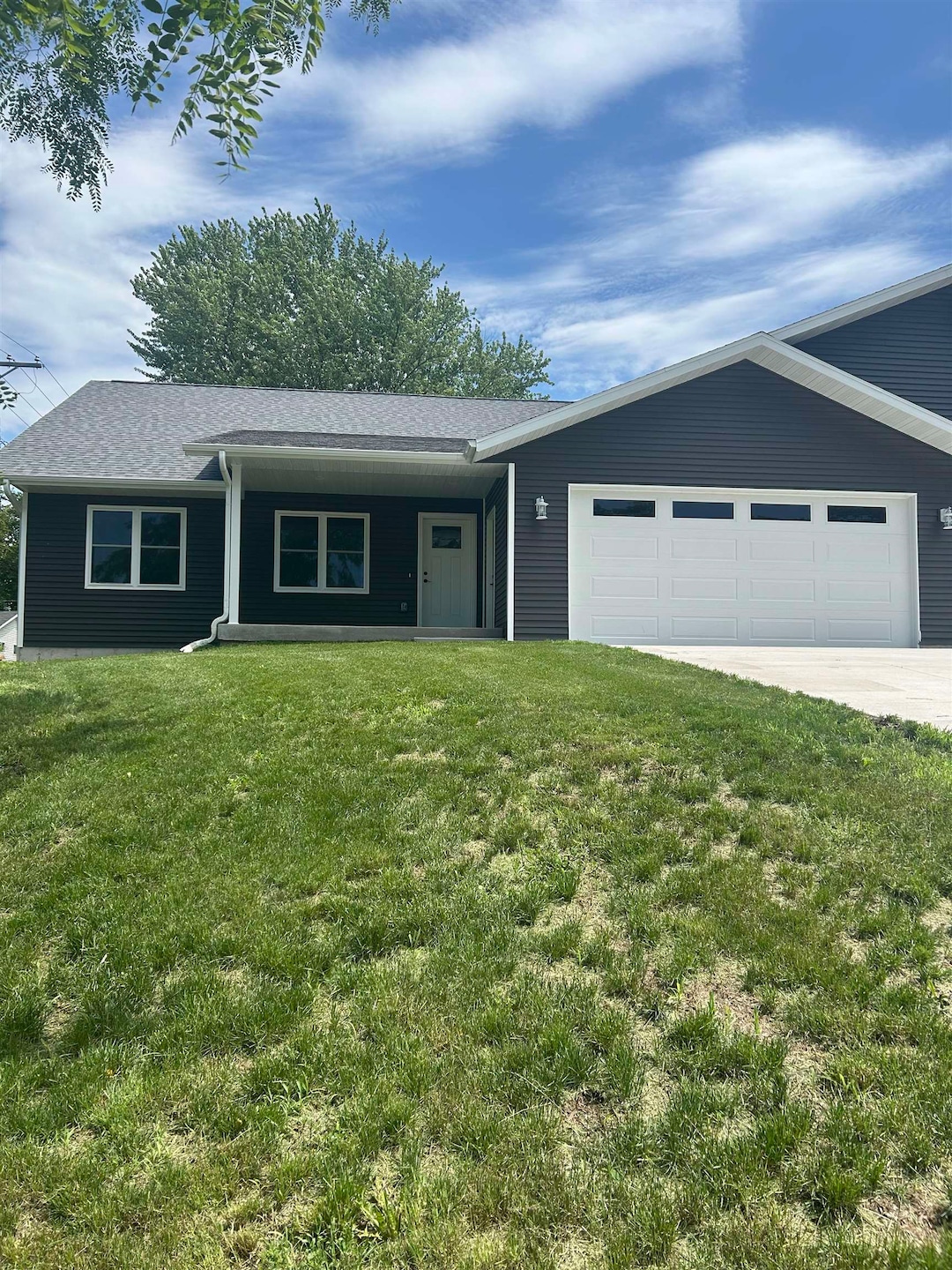 For Sale $289,900 • Co-Listing Agent