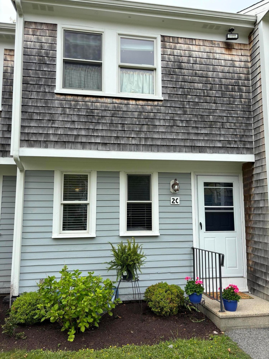 2-C Front Entry