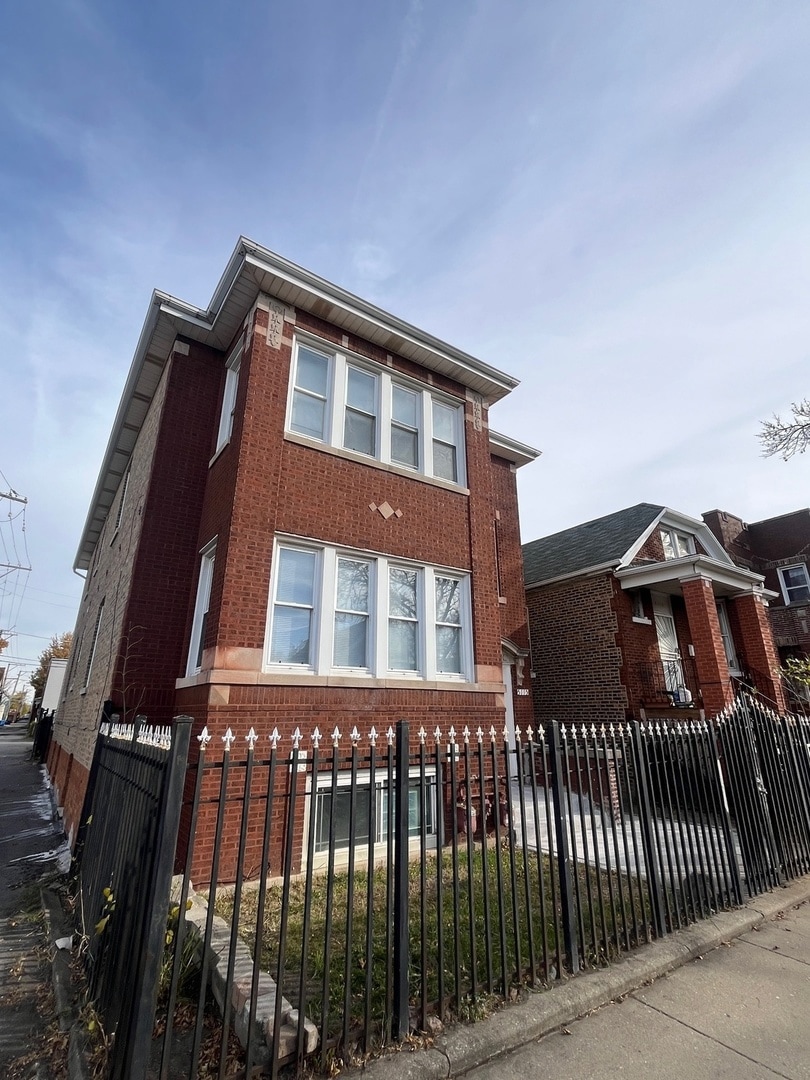 For Rent $2,450/month