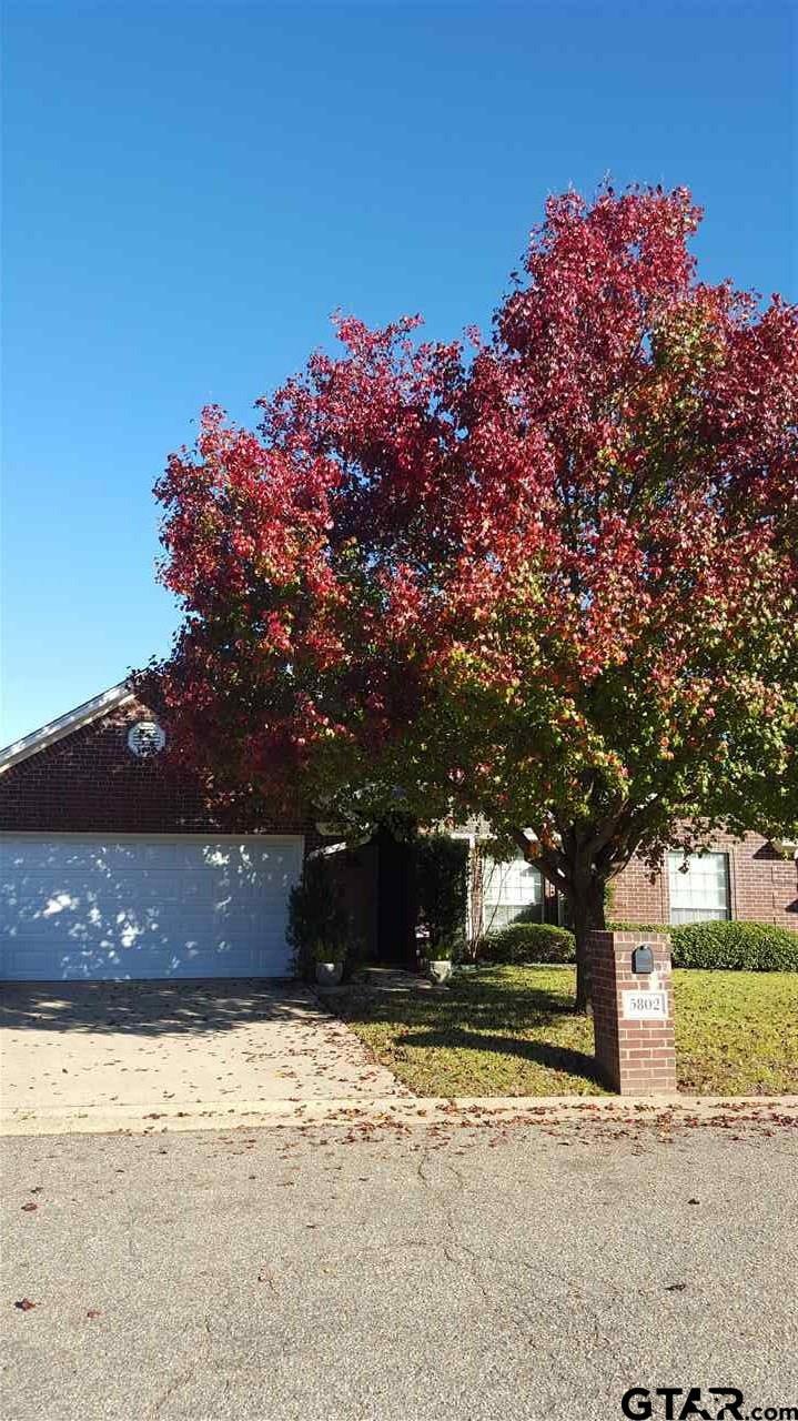 5802 5802 Creekside Cir, Tyler, TX 75703 - photo 1