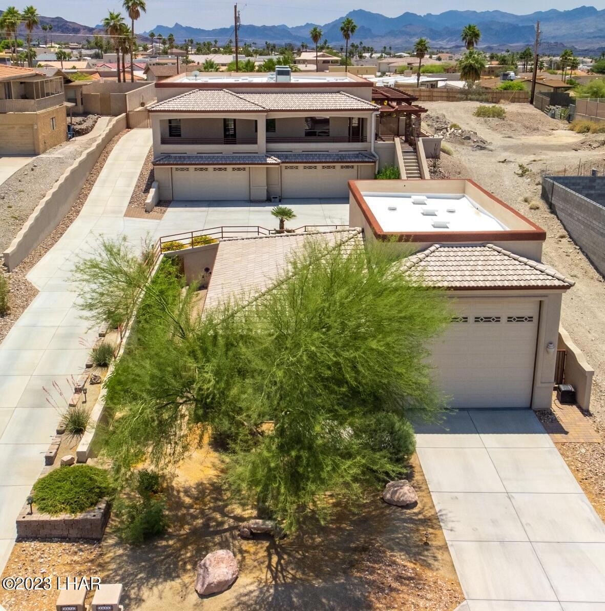 2672 Caribbean Drive