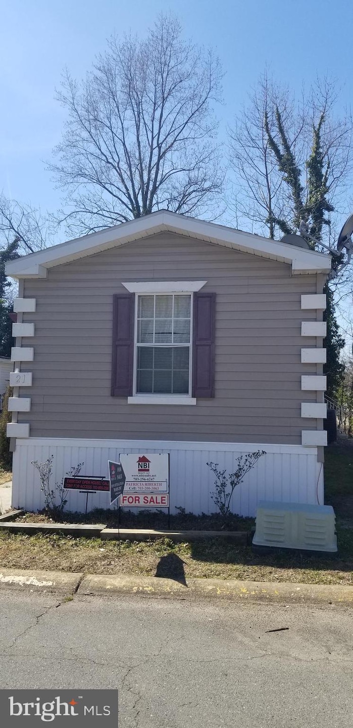 21 Prince William Cir, Dumfries, VA 22026 - photo 1