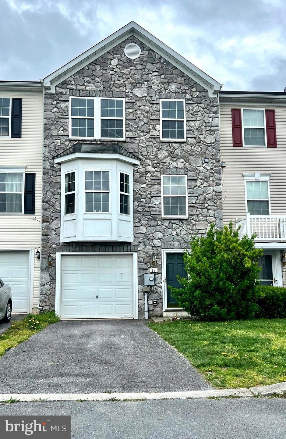 17 Snead Dr, Martinsburg, WV 25405 - photo 1