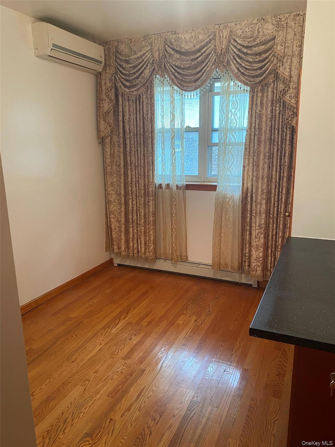 48-19 67th St unit 2FL, Flushing, NY 11377 - photo 1