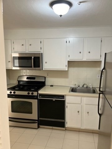 48 Bigelow Ave unit 16, Watertown, MA 02472 - photo 1