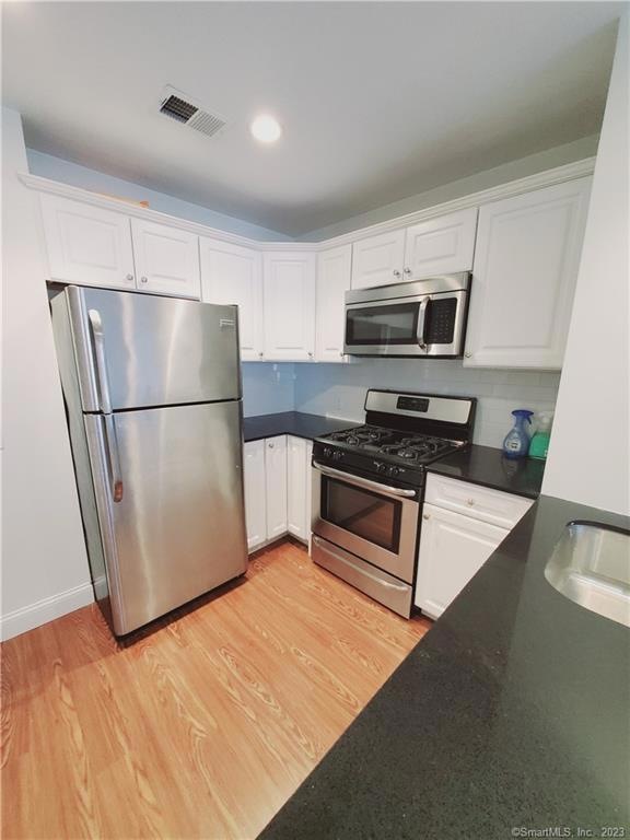 947 Hope St unit 402, Stamford, CT 06907 - photo 1