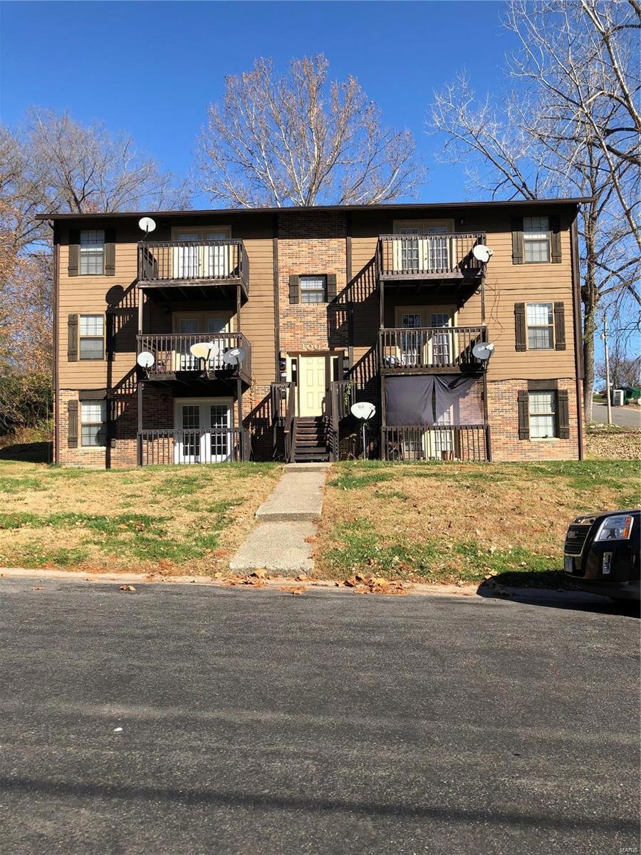 1002 Apache Dr, Collinsville, IL 62234 - photo 1