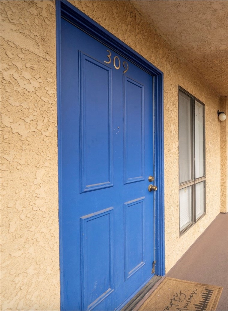 5036 Echo St unit 309, Los Angeles, CA 90042 - photo 1