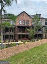 For Sale $994,096 • Co-Listing Agent