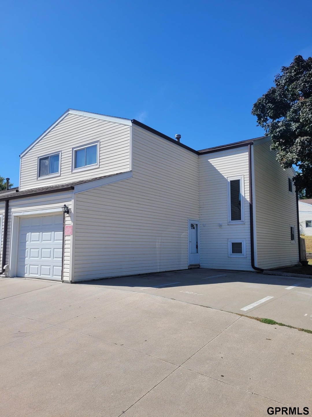 13217 Carpenter St, Omaha, NE 68138 - photo 1