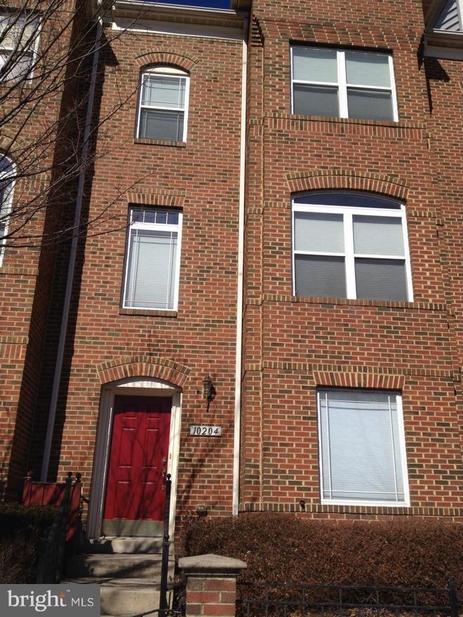 10204 Sherman Heights Place, Columbia, MD 21044 - photo 1