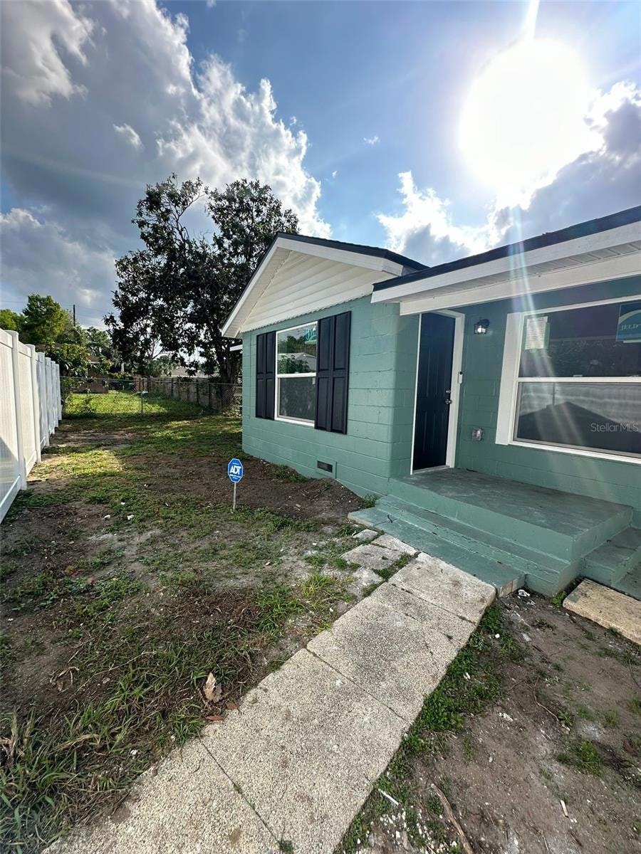 2015 Laurel St, Bartow, FL 33830 - photo 1