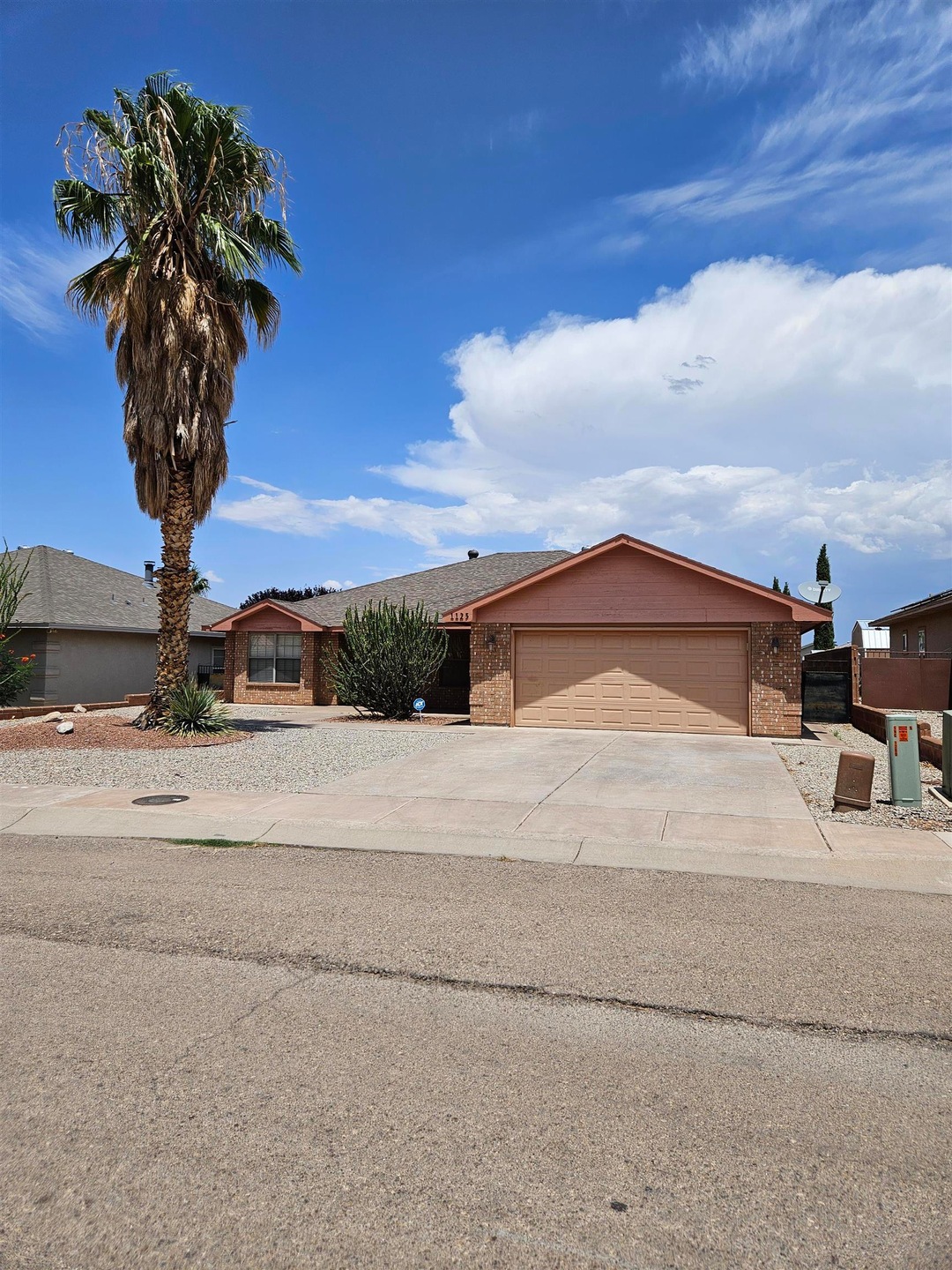 1125 San Cristo St, Alamogordo, NM 88310 - photo 1