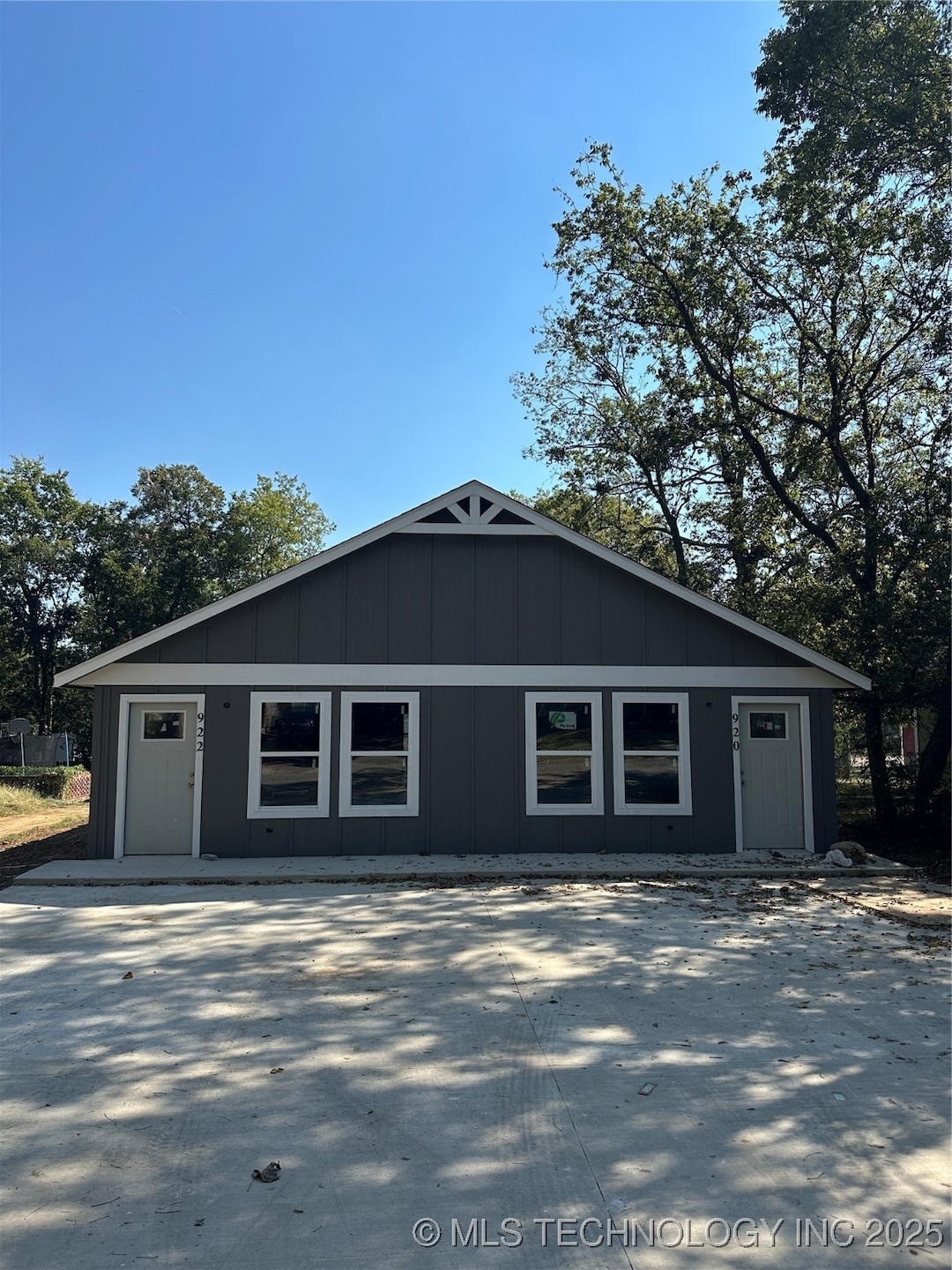 920 N 7th Ave, Durant, OK 74701 - photo 1