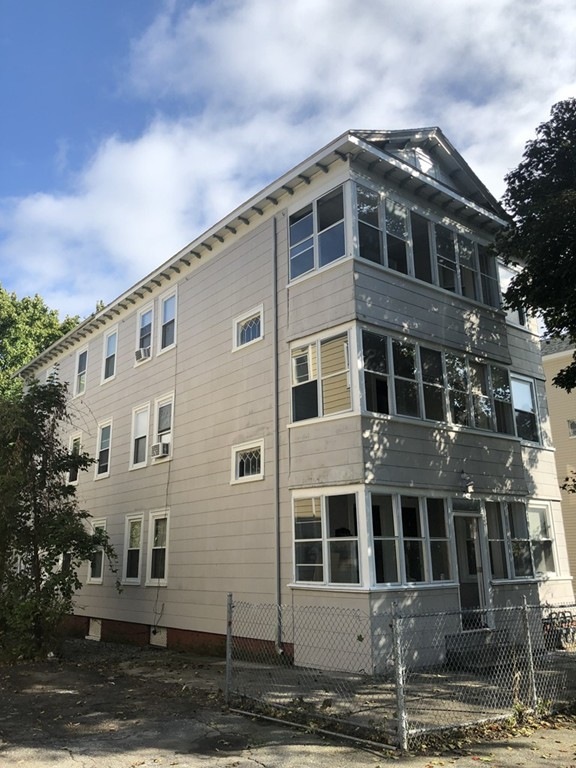 101 Arthur St, Worcester, MA 01604 - photo 1