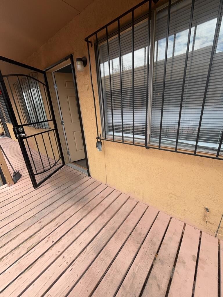 126 Rhode Island St SE unit D, Albuquerque, NM 87108 - photo 1