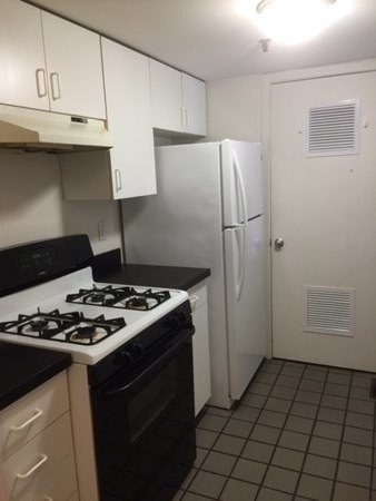 71 Fulkerson St unit 104, Cambridge, MA 02141 - photo 1