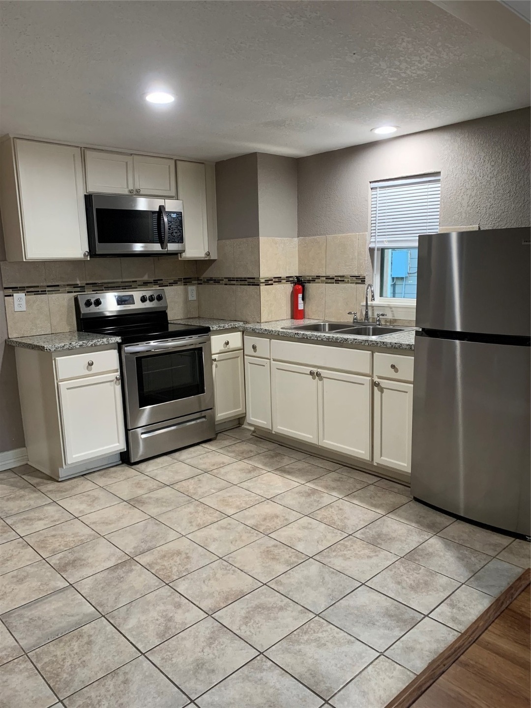 8918 Manus St unit A, Houston, TX 77093 - photo 1