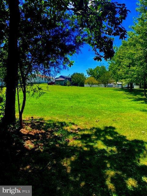 10 Stuart Dr, East Berlin, PA 17316 - photo 1