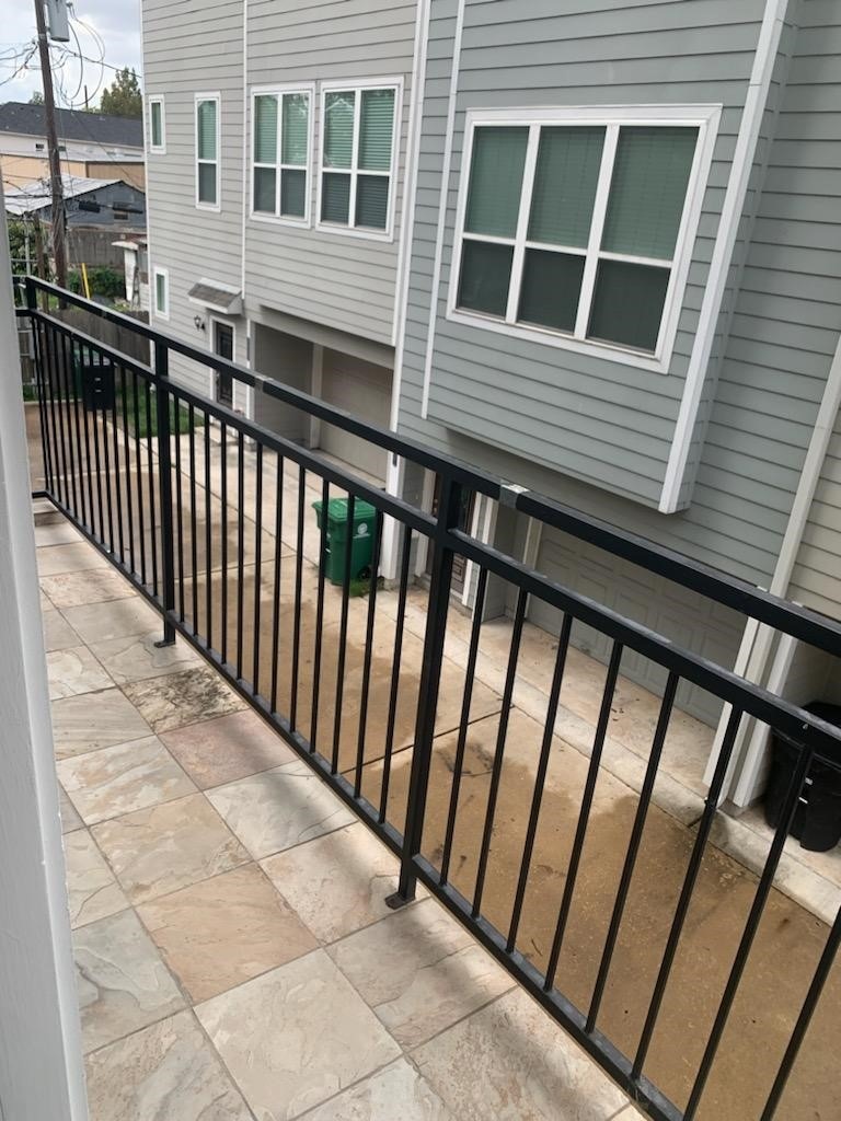 6625 N Main St unit H, Houston, TX 77009 - photo 1