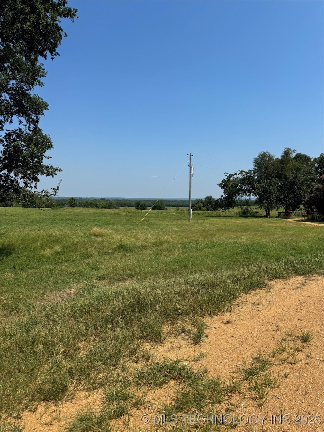 20253 Bales Rd, Madill, OK 73446 - photo 1