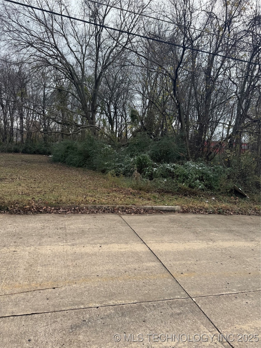 632 N 4th St, Muskogee, OK 74401 - photo 1