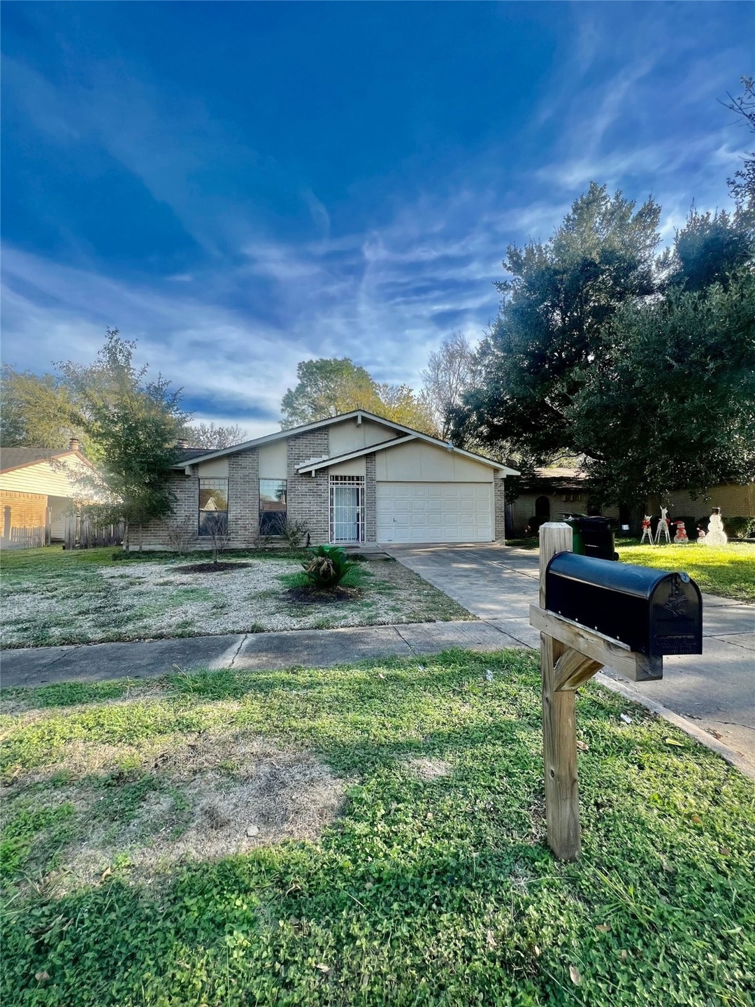 15607 Briar Spring Ct, Missouri City, TX 77489 - photo 1