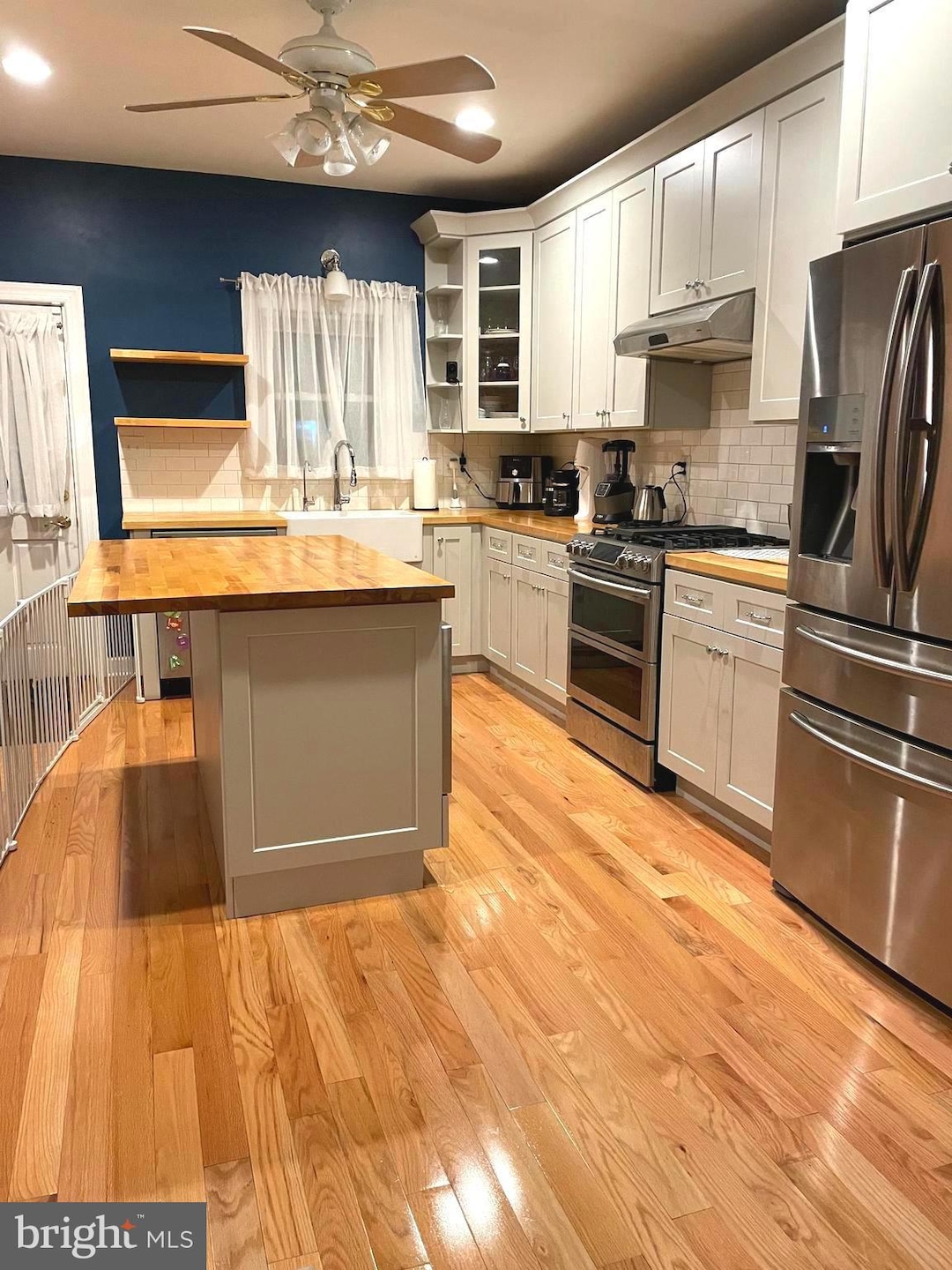 Coming Soon $449,999 • Co-Listing Agent