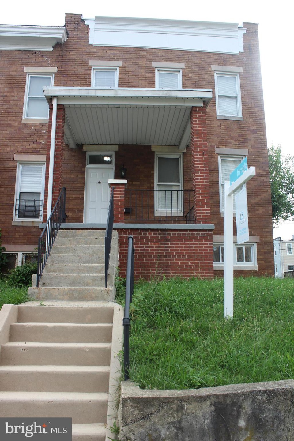 228 S Monastery Ave, Baltimore, MD 21229 - photo 1
