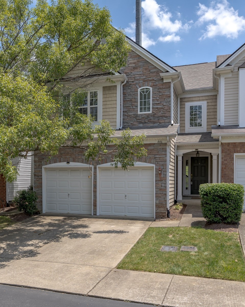 For Sale $469,000 • Co-Listing Agent