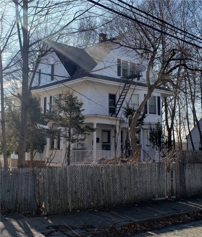 148 King St unit 3rd floor, Warwick, RI 02886 - photo 1