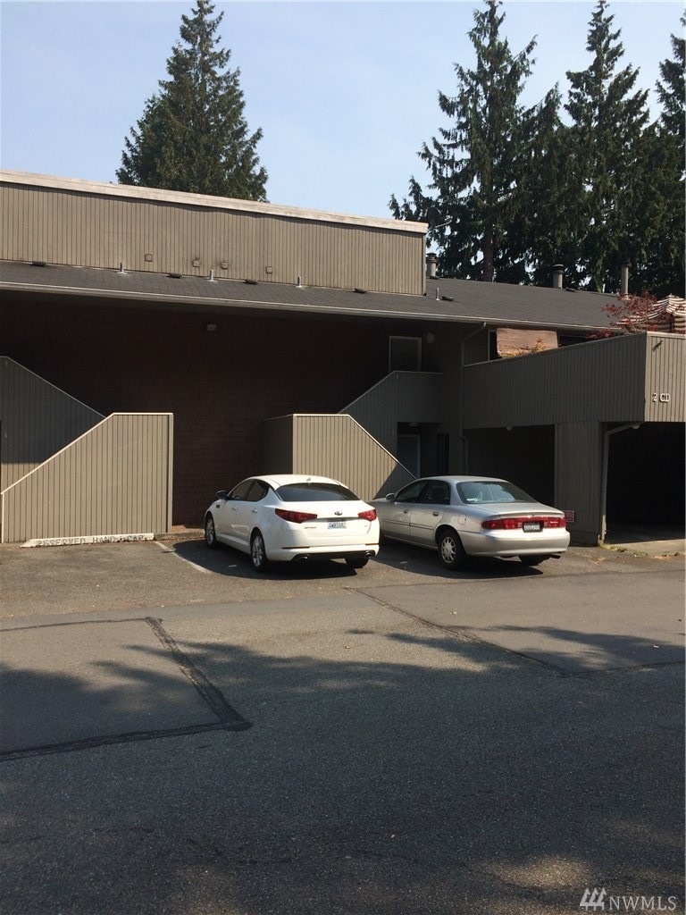 11201 3rd Ave SE unit 2D, Everett, WA 98208 - photo 1