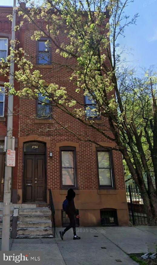 1734 W Diamond St unit 2, Philadelphia, PA 19121 - photo 1