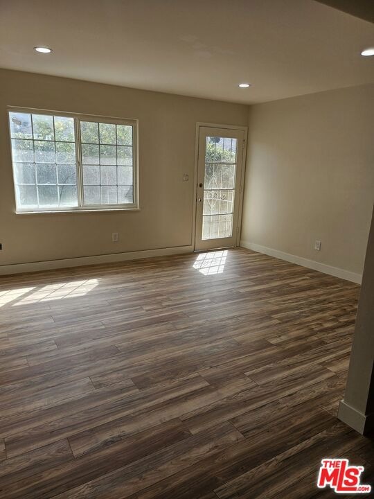 576 E 11th St unit 578, Upland, CA 91786 - photo 1