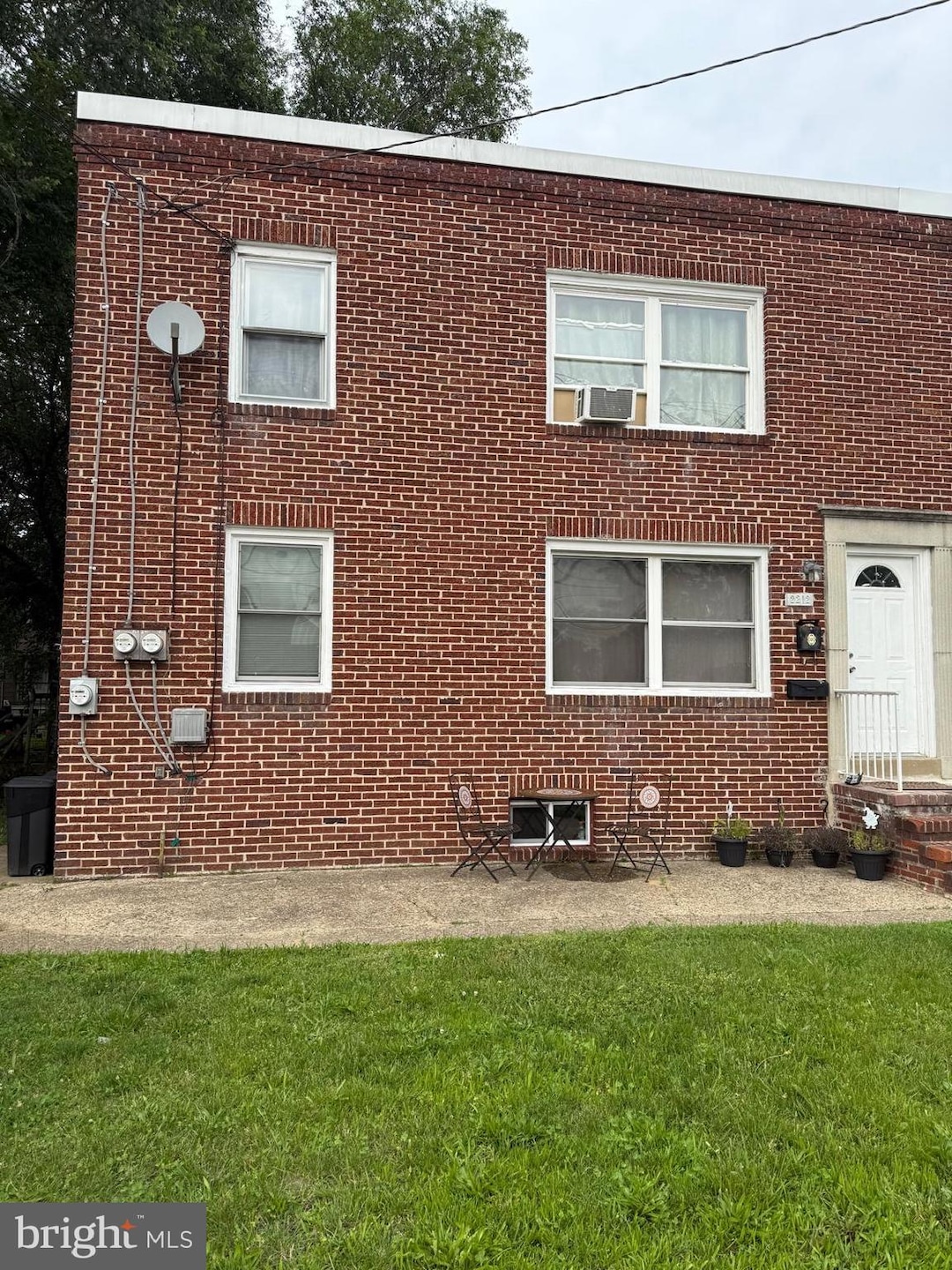 2212 Cove Rd, Pennsauken, NJ 08110 - photo 1