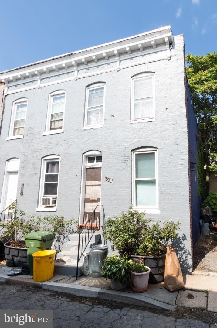 522 N Duncan St, Baltimore, MD 21205 - photo 1