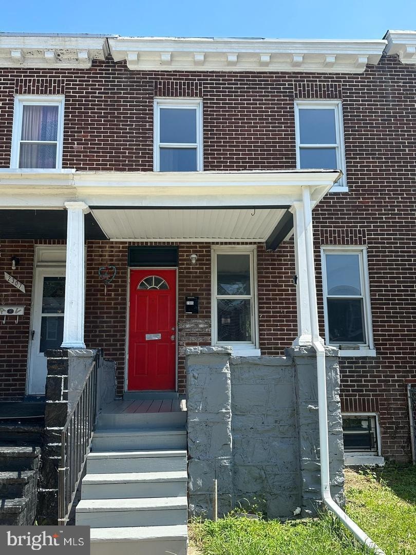 2305 Robb St, Baltimore, MD 21218 - photo 1