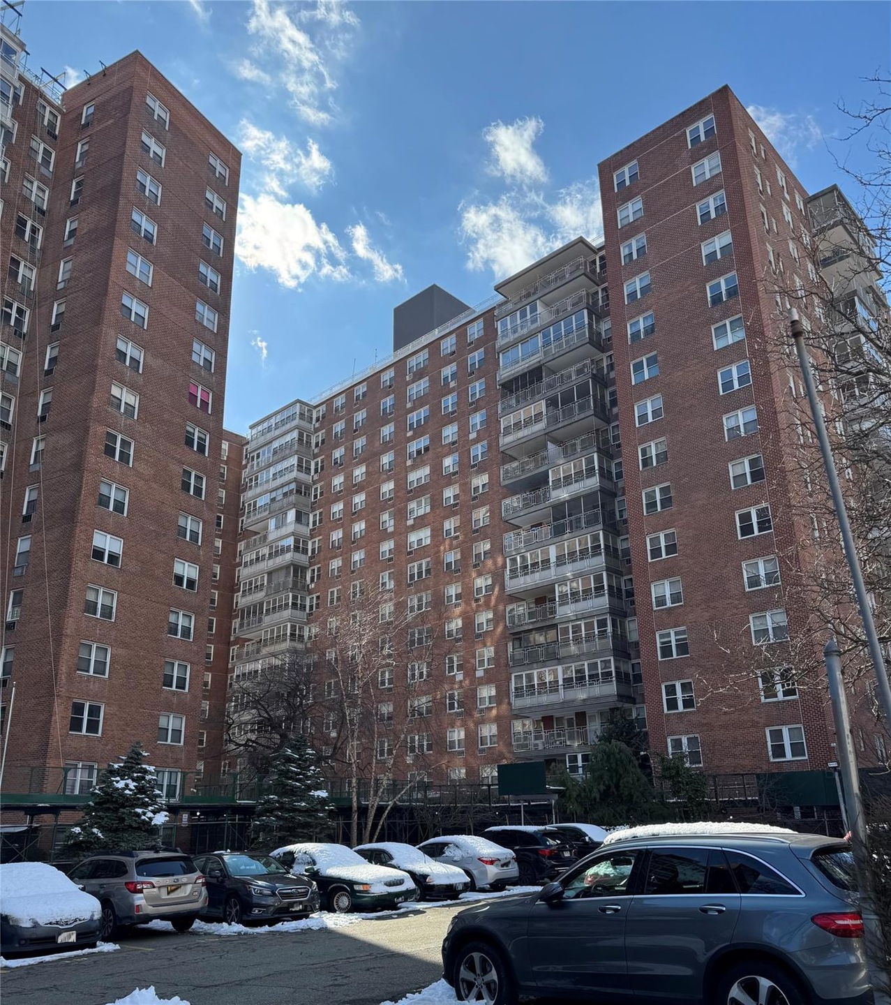 138-10 Franklin Ave unit 3L, Flushing, NY 11355 - photo 1