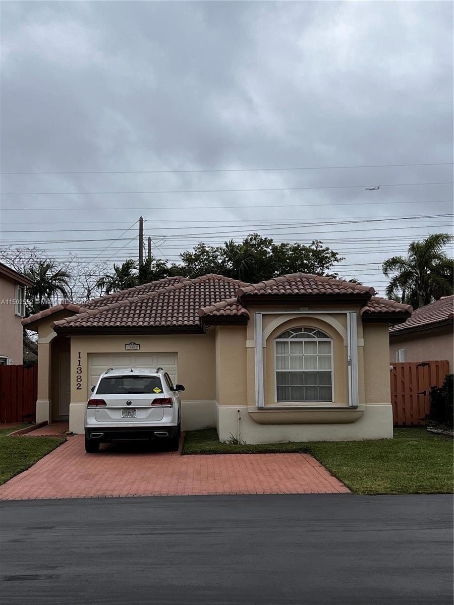 11382 NW 50th Terrace, Doral, FL 33178 - photo 1
