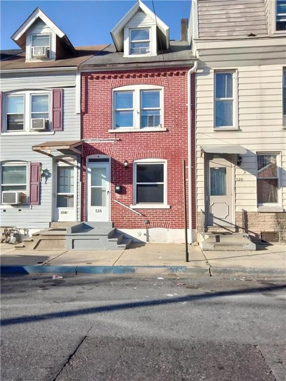 518 N New St, Allentown, PA 18102 - photo 1