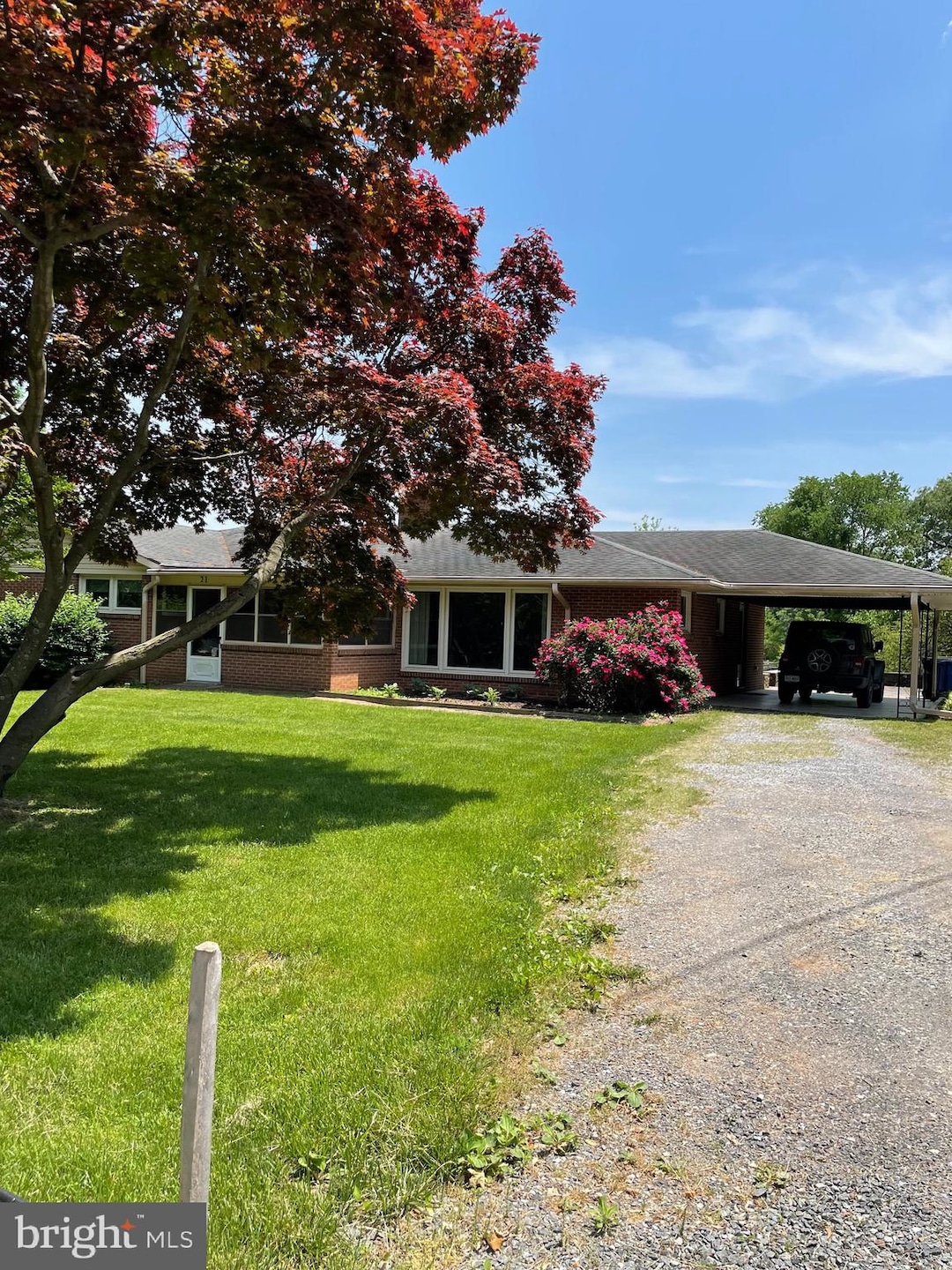 21 E Loudoun St, Round Hill, VA 20141 - photo 1